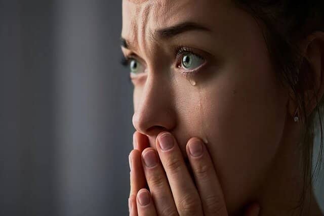 تاثیر بوی اشک زنان بر شدت پرخاشگری مردان